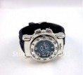 Reloj Kuroshitsuji (Dos esferas giratorias)